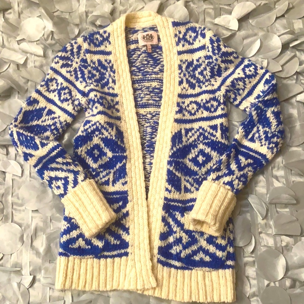 Great condition!! Long heavy knitted duster for girls.